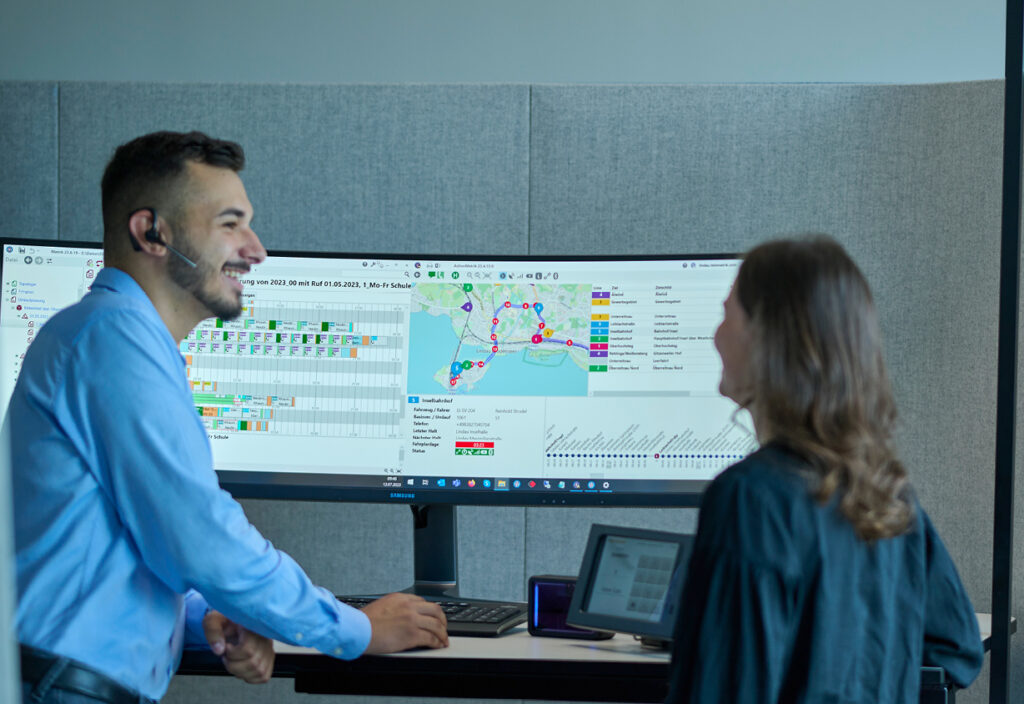 DispoMATRIK ist eine intuitive, leistungsstarke und verlässliche Softwarelösung, mit der du alle täglichen Herausforderungen der Fahrer- und Fahrzeugdisposition mühelos meisterst.